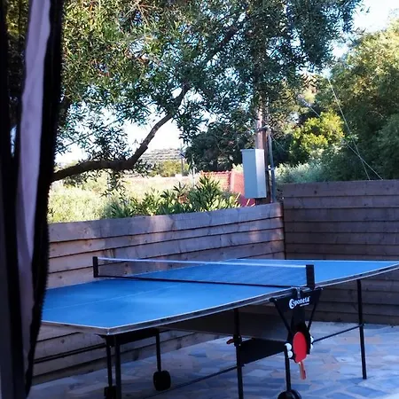 度假居 Dafni With His Pets Vasilikí